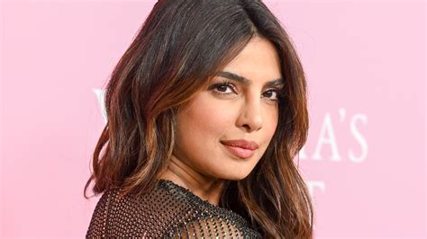 priyanka chopra topless|Priyanka Chopra Jonas Gives the Naked Dress an Angelic Twist